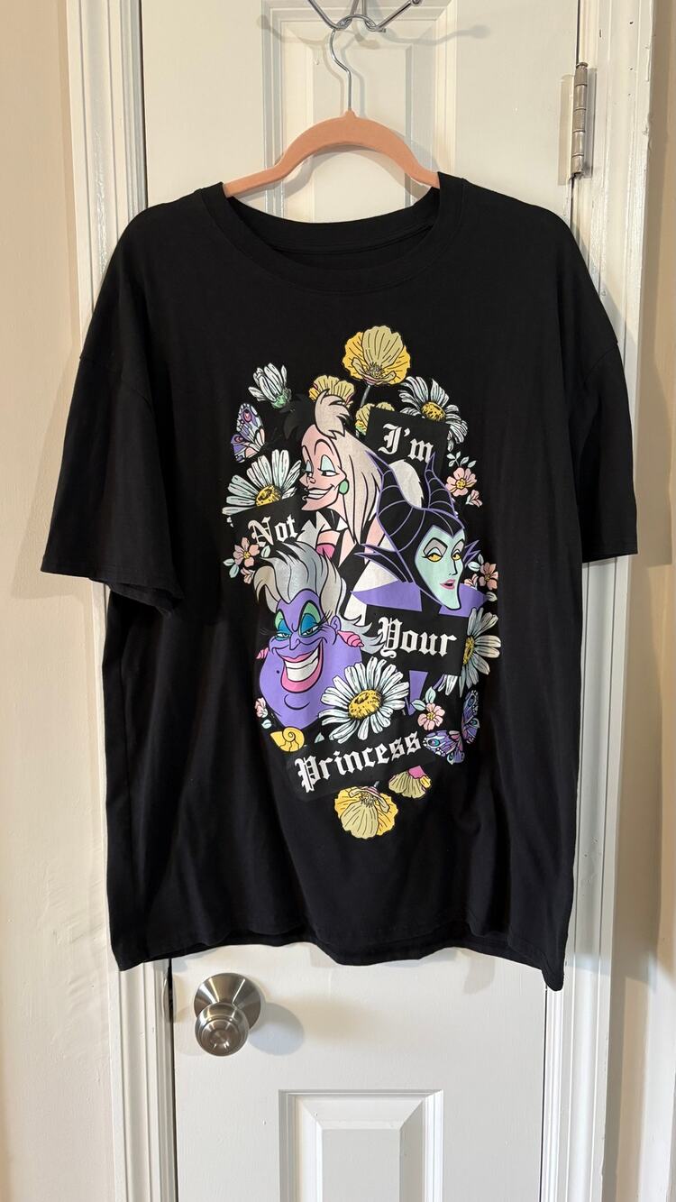 Disney Villains Not Your Princess Graphic Tee Ursula Maleficent Cruella XL
